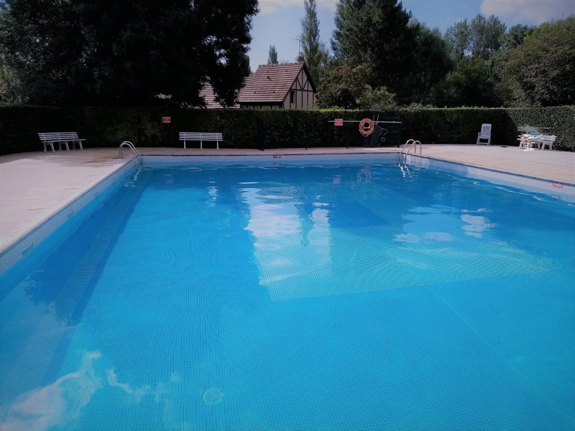 Cabourg Agreable T2 Residence Calme - Terrasse 20M2 - Animaux Bienvenus 외부 사진
