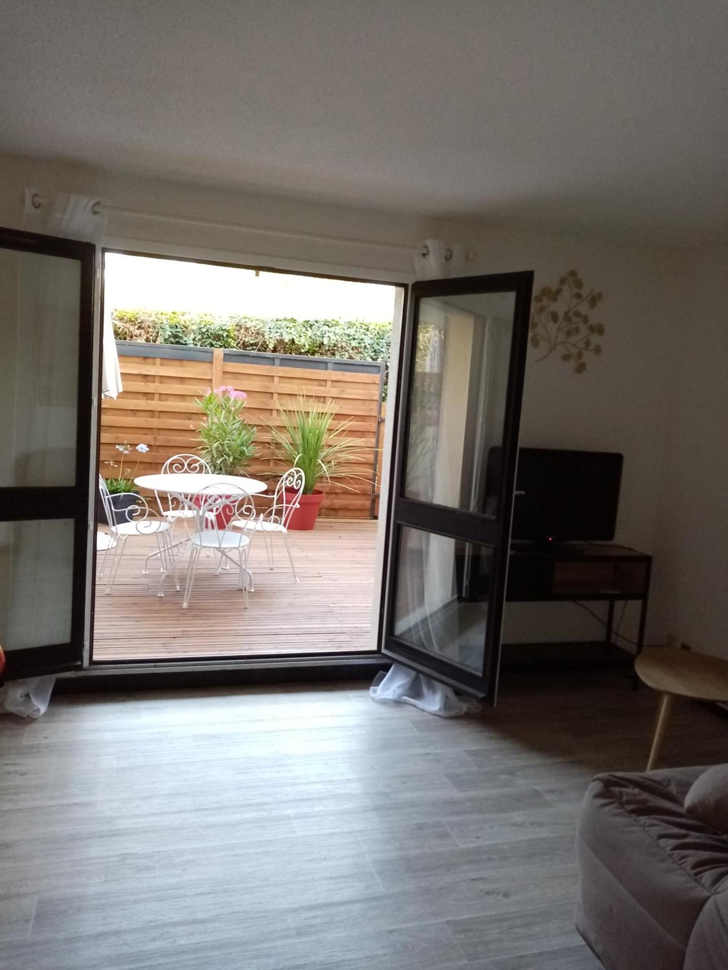 Cabourg Agreable T2 Residence Calme - Terrasse 20M2 - Animaux Bienvenus 외부 사진